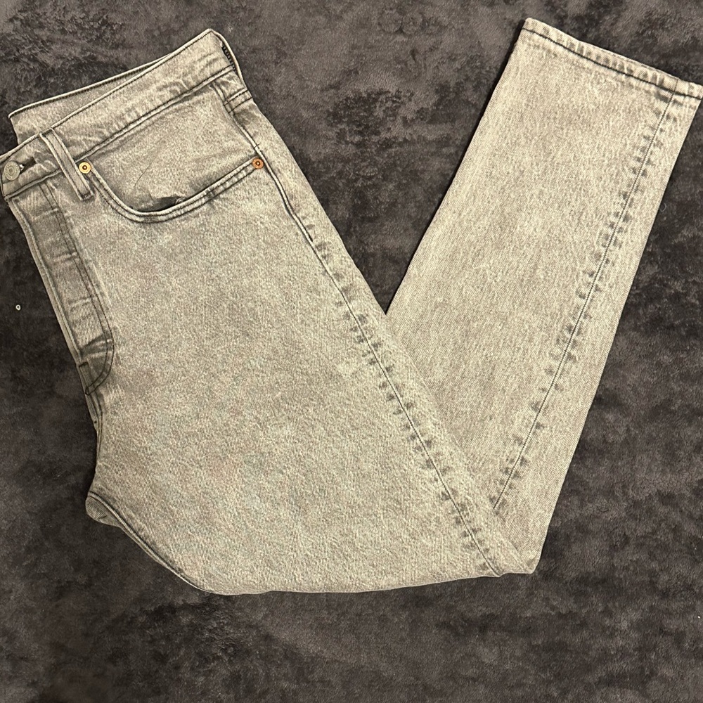 Levi’s Gray Denim Jeans